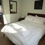 Apartment παράθυρο στη λίμνη