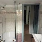 Apartment παράθυρο στη λίμνη Kastoria