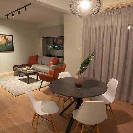 παράθυρο στη λίμνη Apartmán