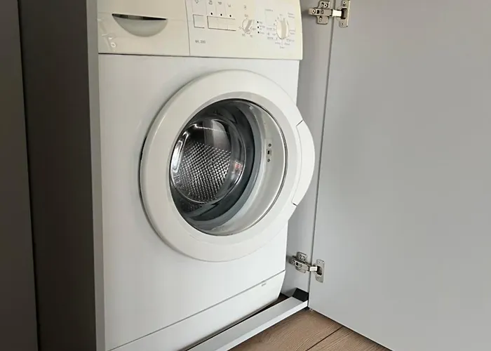 Apartment παράθυρο στη λίμνη